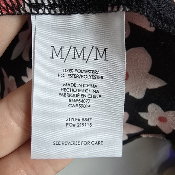 CAbi, Harmony Black Pink Floral V-Neck Oversized Blouse Top, Size Medium - Picture 10 of 11